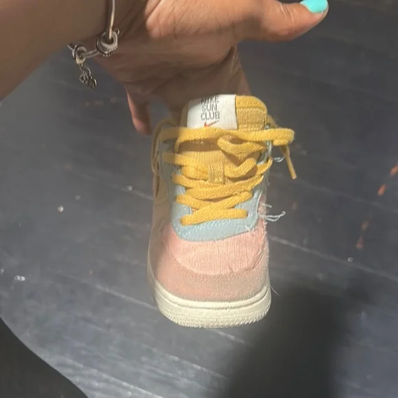 Nike Yellow and Blue Retro Sneakers - Picture 2 of 6